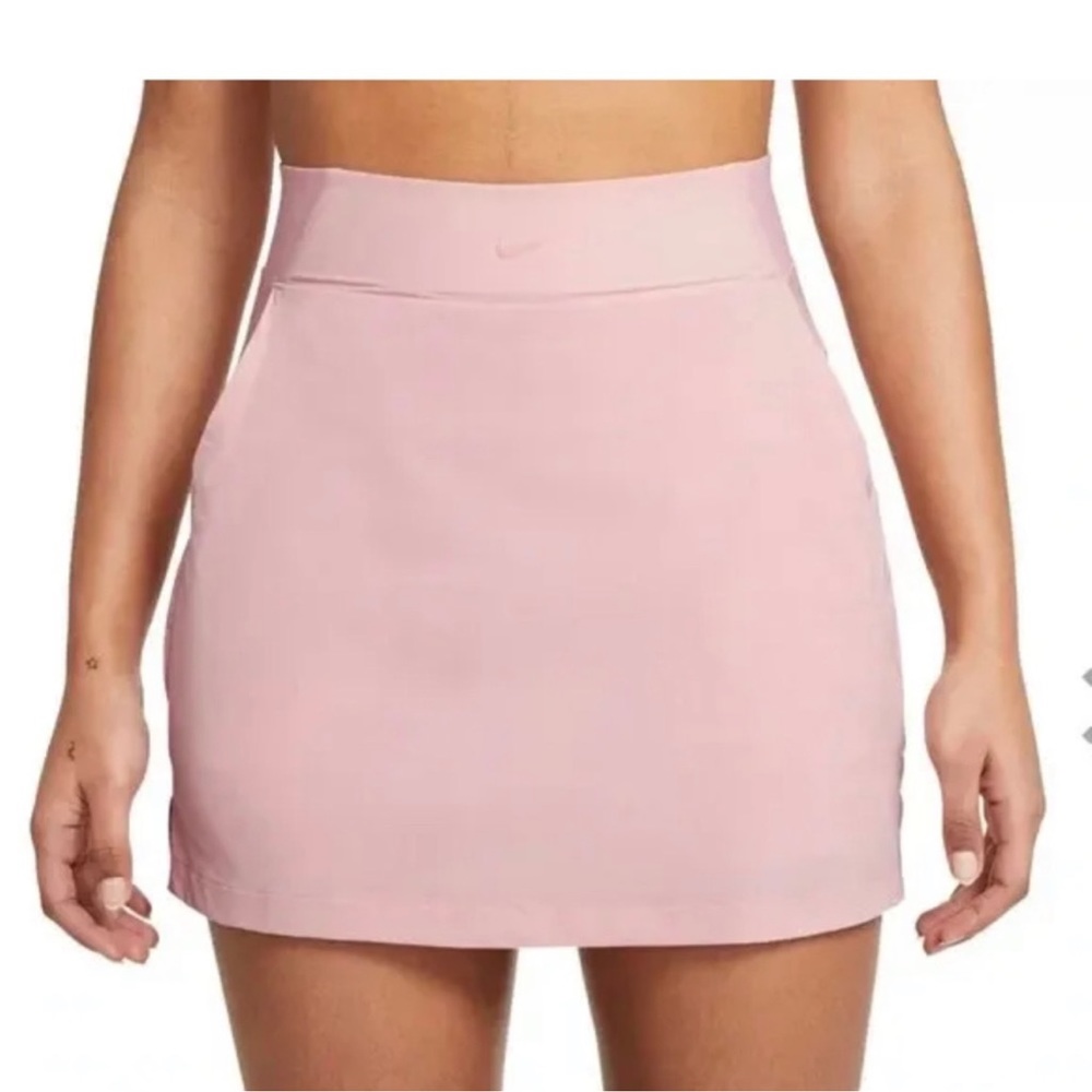 Nike Dri-Fit Bliss Luxe Training Tennis Skirt / Golf Skort / Athletic Skirt
